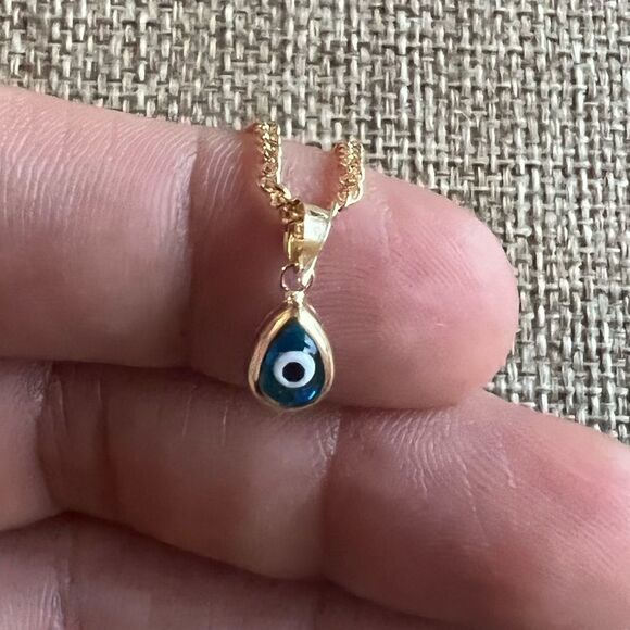 Tear evil eye 14k Solid Gold Pendant perfect gift for anyone birthday symbol - Picture 1 of 7